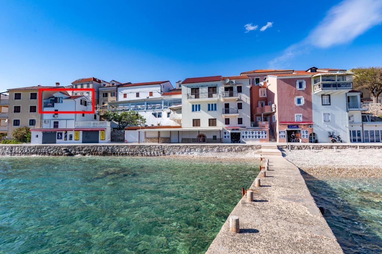Seafront Baska Apartment Eksteriør billede
