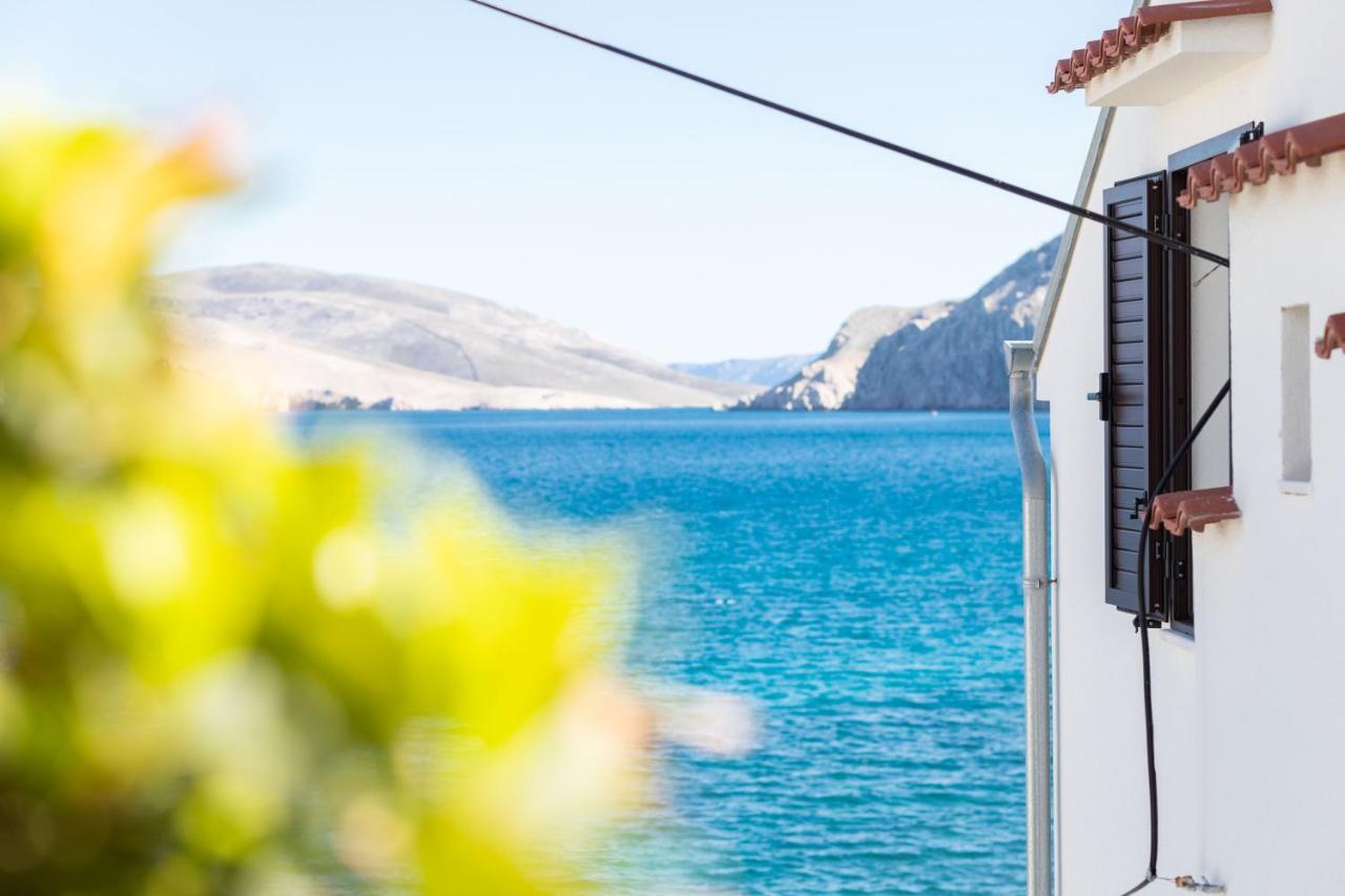 Seafront Baska Apartment Eksteriør billede