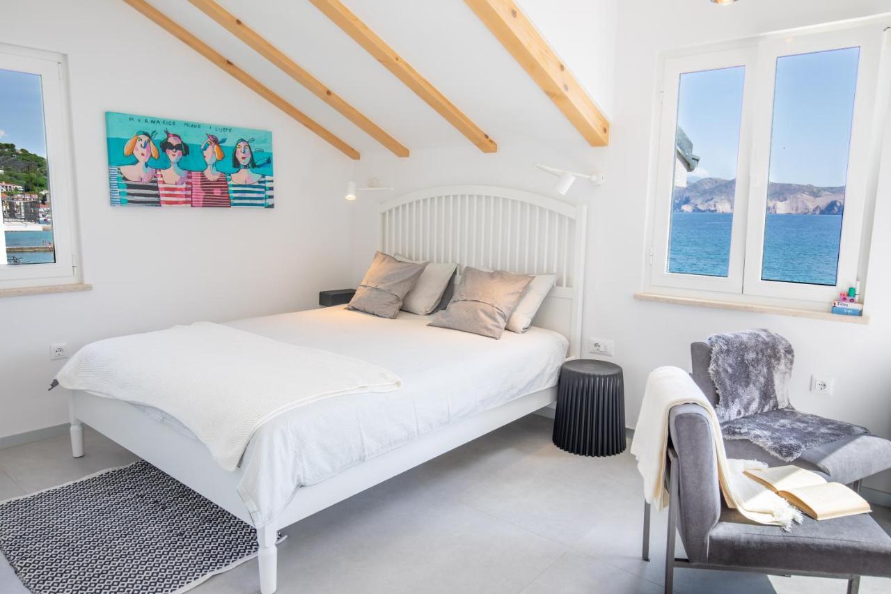 Seafront Baska Apartment Eksteriør billede