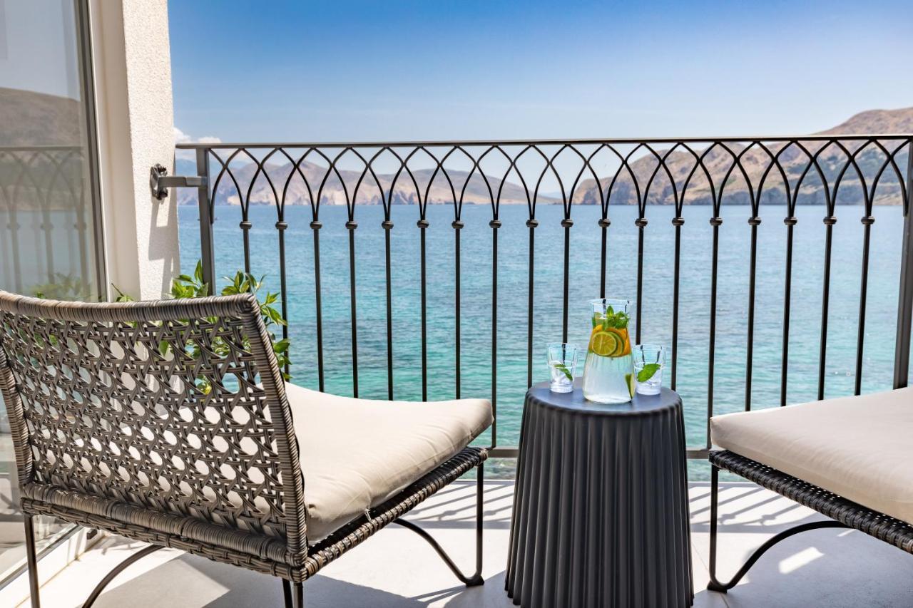 Seafront Baska Apartment Eksteriør billede